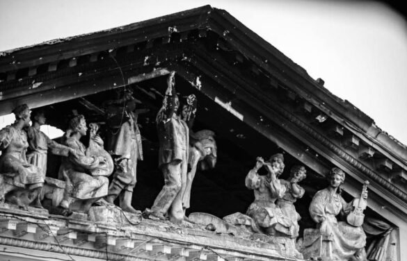 Війна символів: як Росія намагається викрадати культурну спадщину України