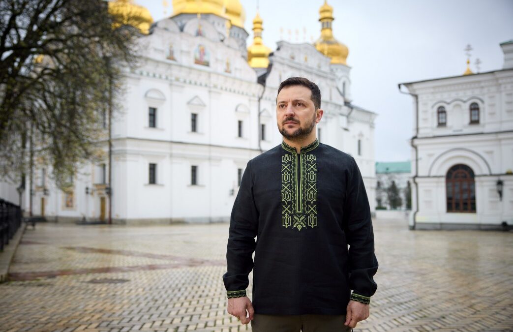 Привітання Президента України з Великоднем