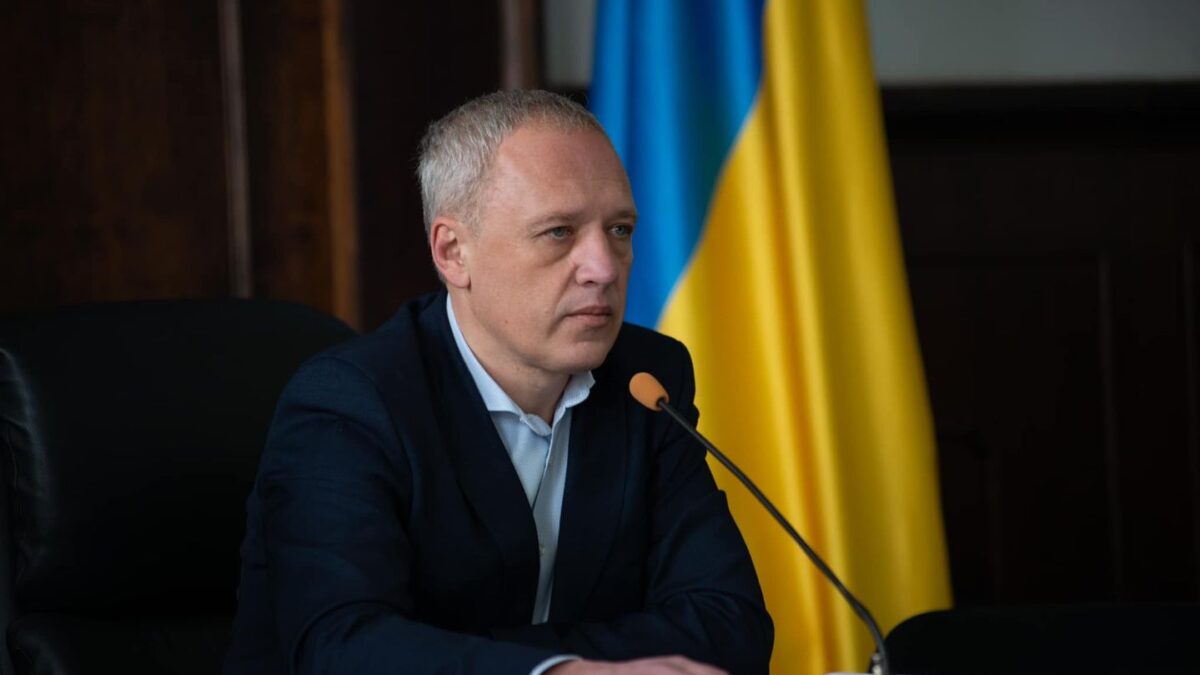 Чернівецька міська рада позбавила УПЦ МП права користування 22 земельними ділянками: чому це сталося та що можна очікувати далі?