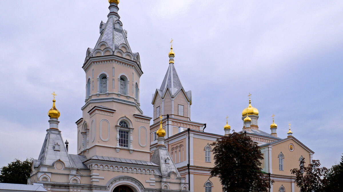 Московський патріархат на теренах України: проблема незалежності та суверенітету. Корецький жіночий монастир на Рівненщині як приклад неприпустимого підпорядкування
