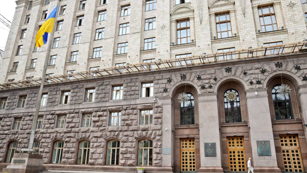 Київська міська рада розглядає можливість розриву договорів з УПЦ МП
