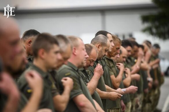 Молитва за воїнів: Благословення, відвага та мир для України