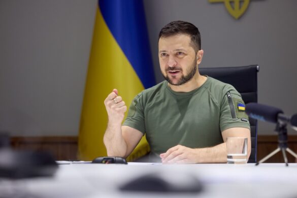 Президент Володимир Зеленський пропонує змінити дати трьох свят в Україні