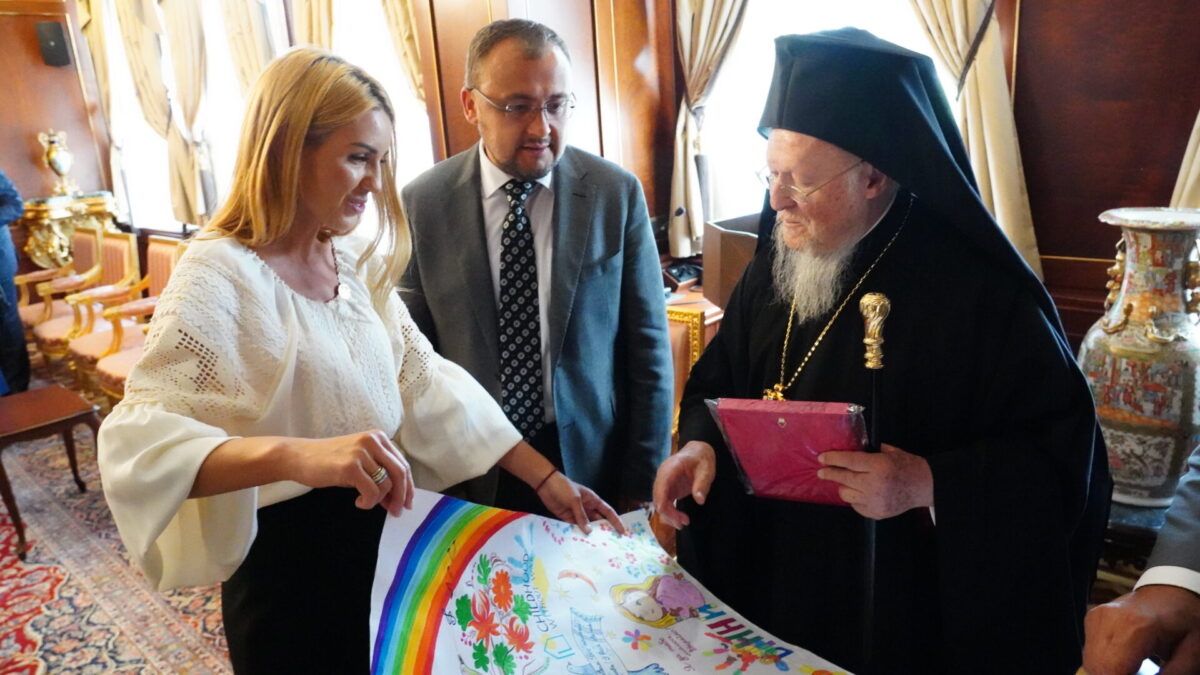 Зустріч Вселенського Патріарха з делегацією подружжя українських дипломатів