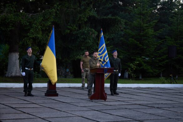 Під час робочої поїздки на Львівщину Президент України Володимир Зеленський узяв участь у молитовному заході «Боже, Україну бережи! 500 днів опору й звитяги».