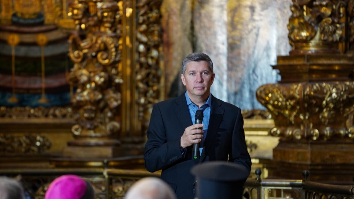 Презентація сучасного перекладу Біблії українською мовою: Духовне багатство та культурна спадщина України