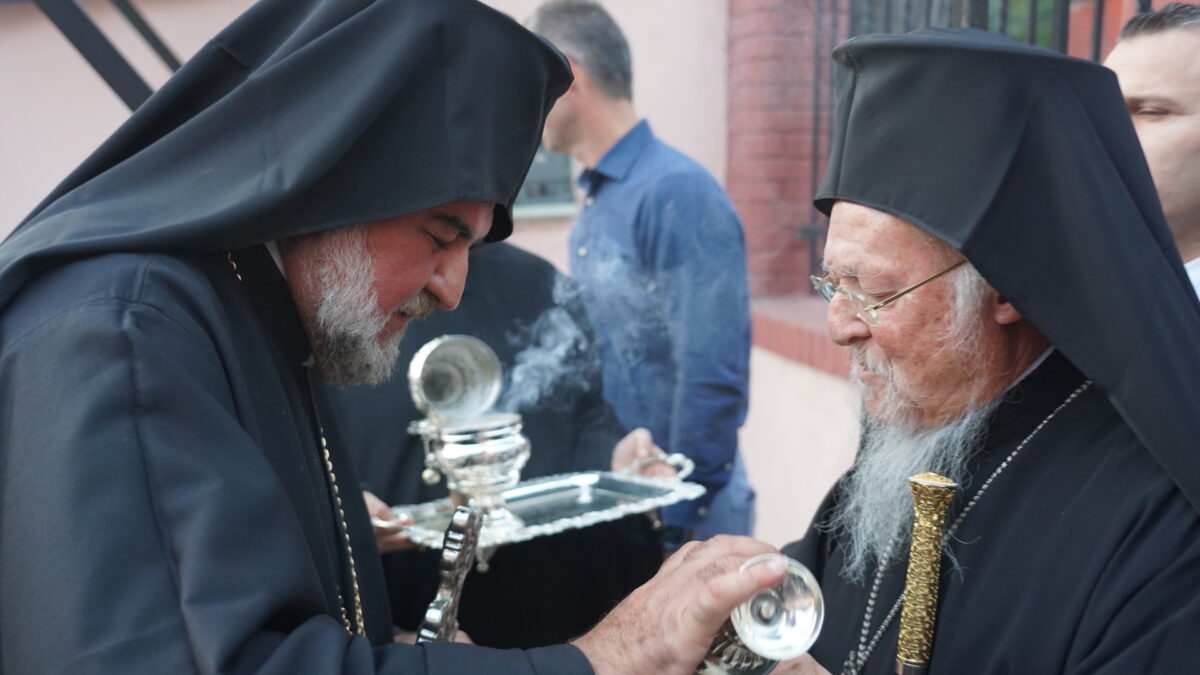 Вселенський Патріарх: «Досить, достатньо крові пролито! Війна – не вихід!