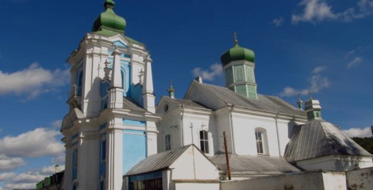Культурний підсумок: Суд визначив долю Миколаївського собору в Кременці