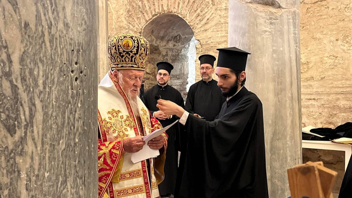 Вселенський Патріарх Варфоломій вшанував пам’ять святителя Миколая в храмі Мир Лікійських