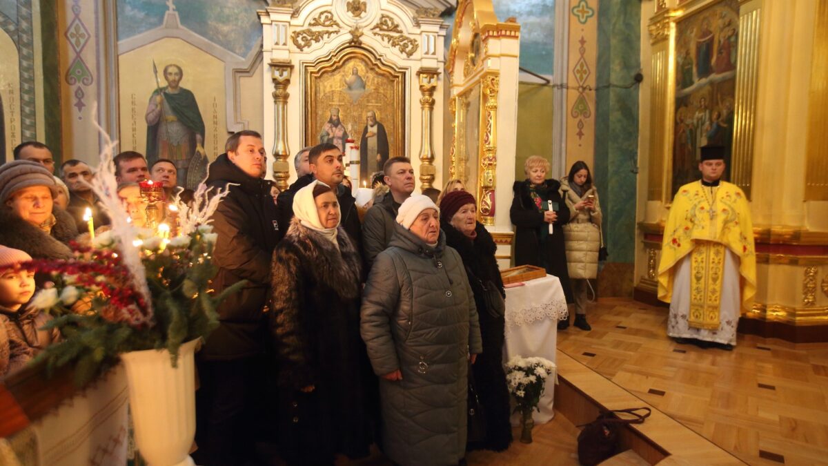 Унікальна Історія: Відновлення Богослужінь у Миколаївському Соборі Кременця після 191 року окупації РПЦ