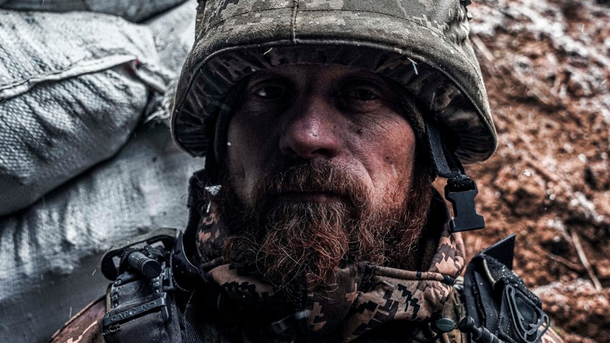 Молитва Батьків за Сина-Воїна: Різдвяна Молитва за Мир у Серці Та на Батьківщині