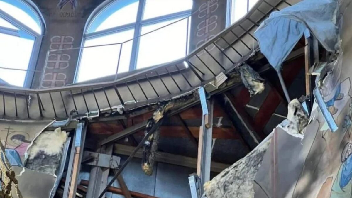 Руйнування купола Стрітенського храму в Одесі: Диво порятунку під час російського обстрілу
