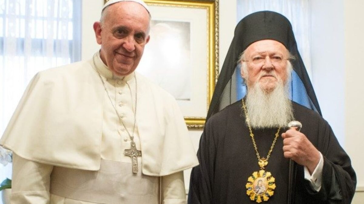 Папа Франциск закликає до історичного об’єднання у святкуванні Великодня