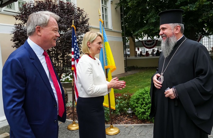 Митрополит Епіфаній відвідав прийом у Посольстві США з нагоди Дня незалежності