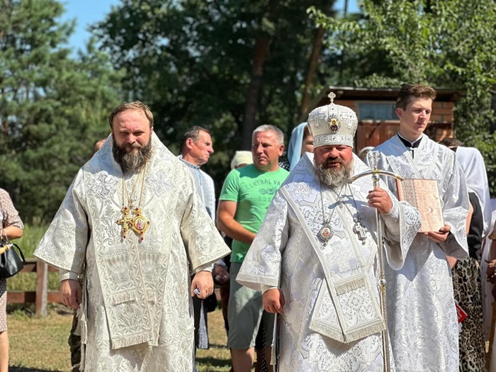 Урочисте святкування Собору архістратига Гавриїла у селищі Десна