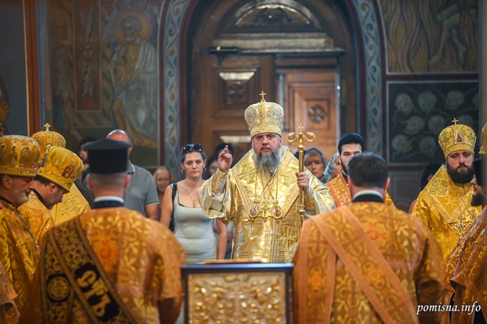 Блаженнійший Митрополит Епіфаній звершив Всенічне бдіння у Золотоверхому соборі