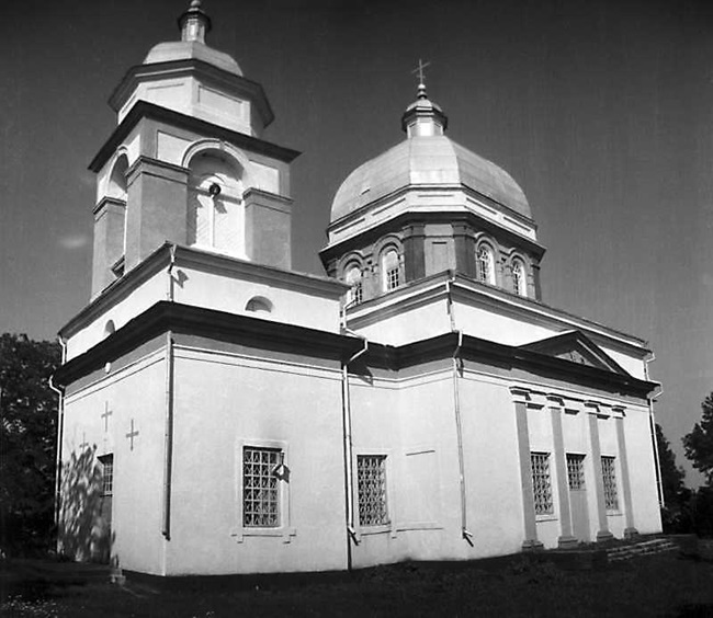 Історичне рішення: парафія Різдва Пресвятої Богородиці у Вендичанах переходить до ПЦУ