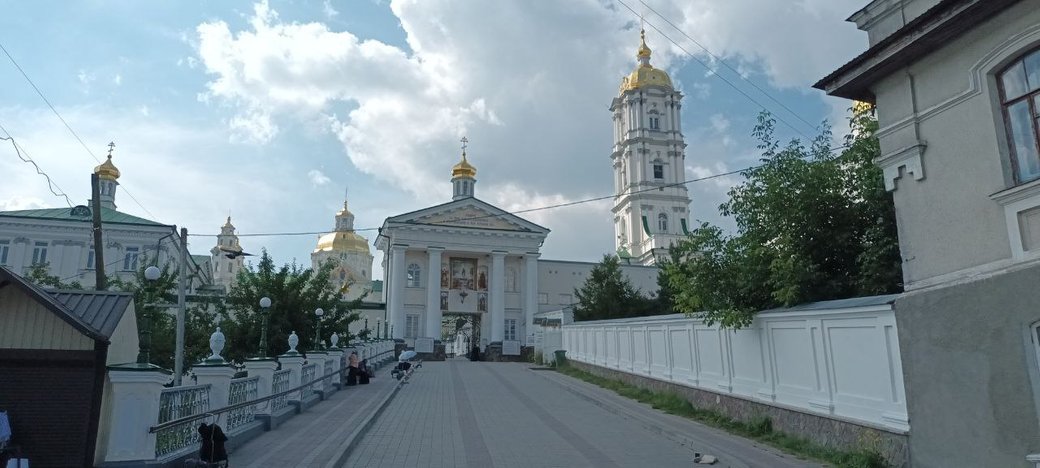 УПЦ МП порушила законодавство: результати перевірки Почаївської лаври