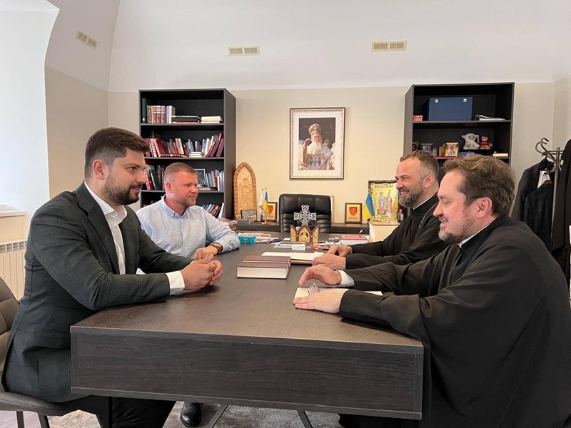 Зустріч на шляху до єдності: нардеп Олександр Качура відвідав Старопігію Вселенського Патріархату