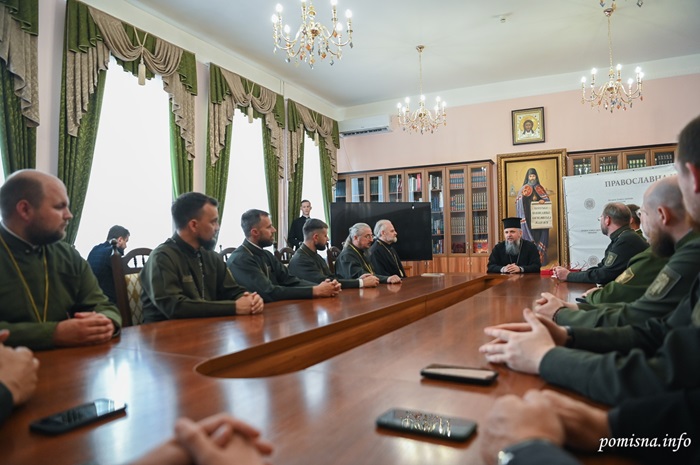 Митрополит Епіфаній відзначив капеланів ПЦУ медалями «Хрест Свободи»