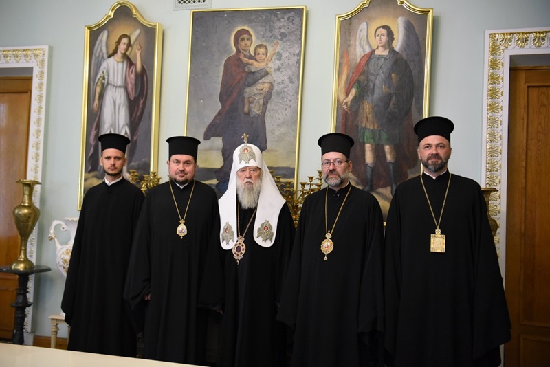 У Києві Патріарх Філарет зустрівся з делегацією Вселенського Патріархату для обговорення єдності церков