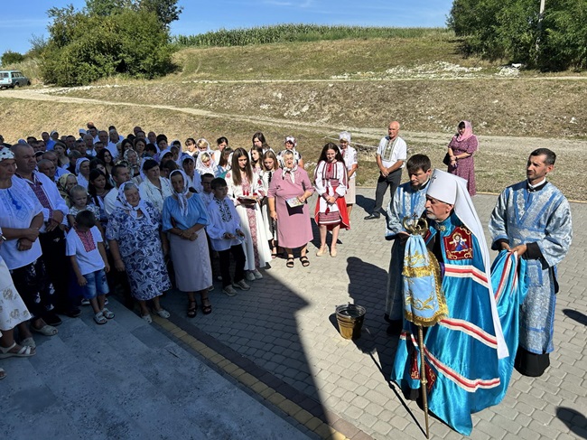 Митрополит Галицький Андрій освятив новий храм у селі Гавриляк