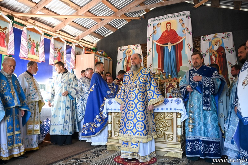 Митрополит Епіфаній очолив Божественну літургію на святому джерелі Заглина