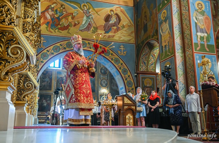 Свято Винесення чесних древ Хреста Господнього у Свято-Михайлівському соборі