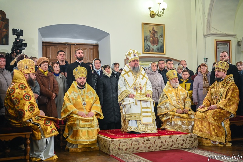 Митрополит Епіфаній відвідав Острог з нагоди 30-річчя відновлення Острозької академії