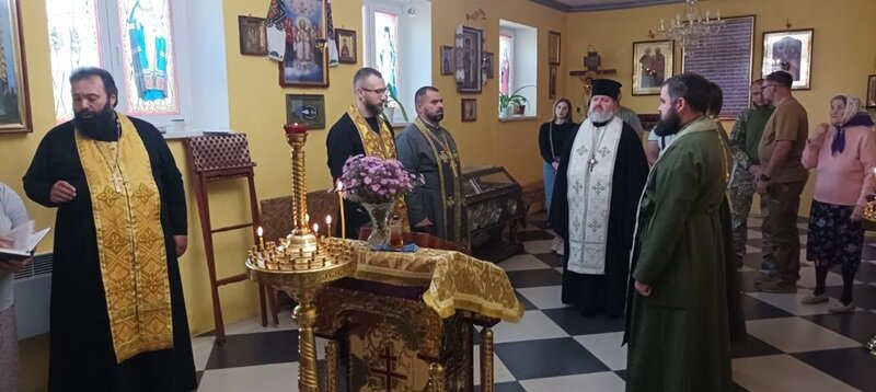У Кам’яній Ярузі вперше провели богослужіння українською мовою 