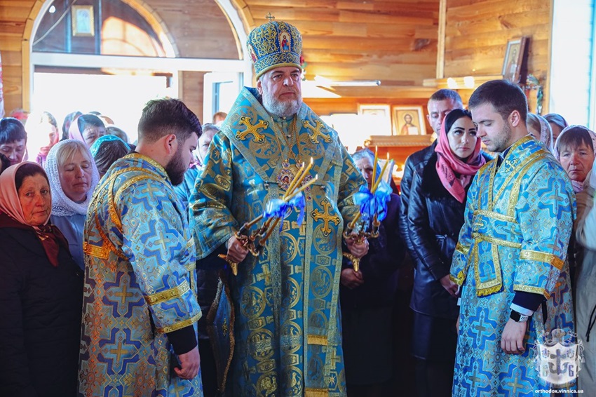 На Вінниччині вшанували чудотворну Іверсько-Мирненську ікону Божої Матері