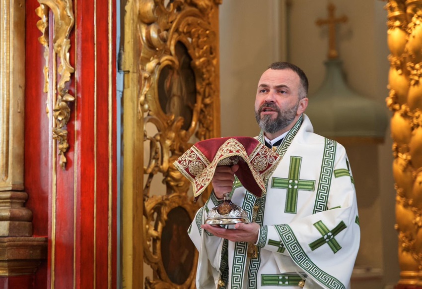 Віра і чудеса: єпископ Михаїл закликав вірян бачити Божу милість у повсякденності 