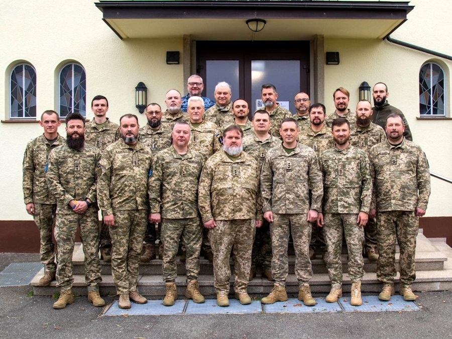 Архієпископ Митрофан та капелани Харківщини підвищили кваліфікацію на базі США в Німеччині