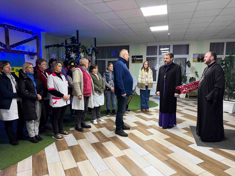 Митрополит Переяславський і Вишневський відвідав дитячий будинок-інтернат до Різдва Христового