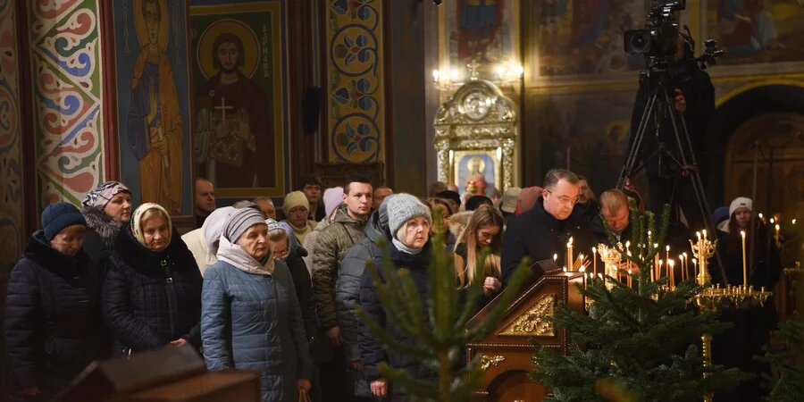 Святкові служби до Різдва 2024: повний розклад трансляцій