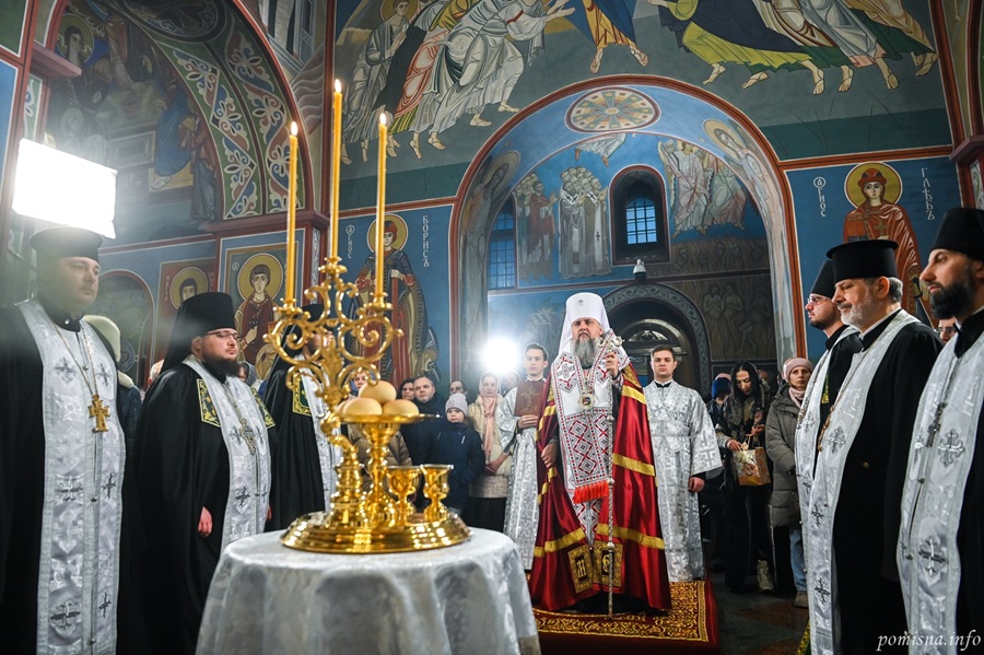 Блаженнійший Епіфаній очолив урочисте Всенічне бдіння у Золотоверхому соборі.