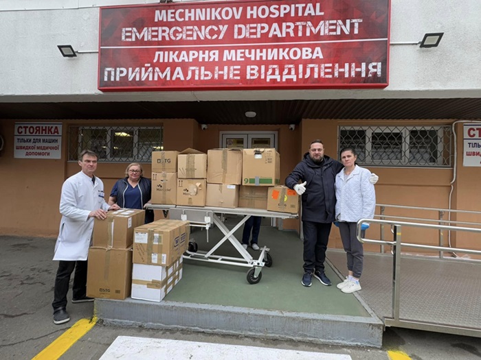 «Світло у темряві світить»: Церква підтримує Дніпро після обстрілів