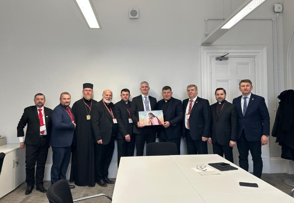 Українські Церкви у Великій Британії: викриття злочинів РФ та релігійного терору