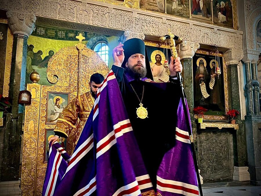 Києво-Печерська лавра молиться за Україну: підсумки літургії 12 січня