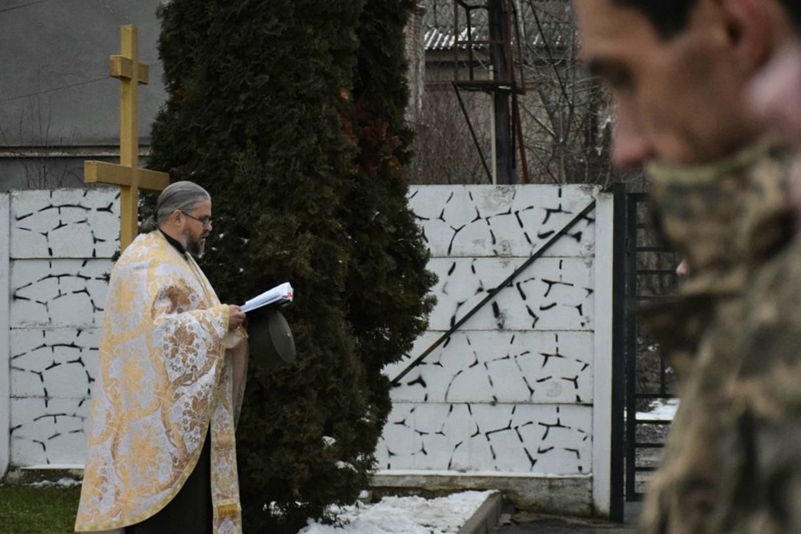 Чопські прикордонники піднесли молитву за мир і силу воїнів України