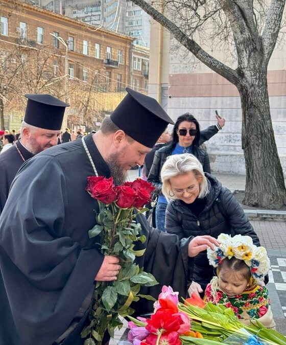 Дніпро вшанував 211-річницю Шевченка: символ національної єдності