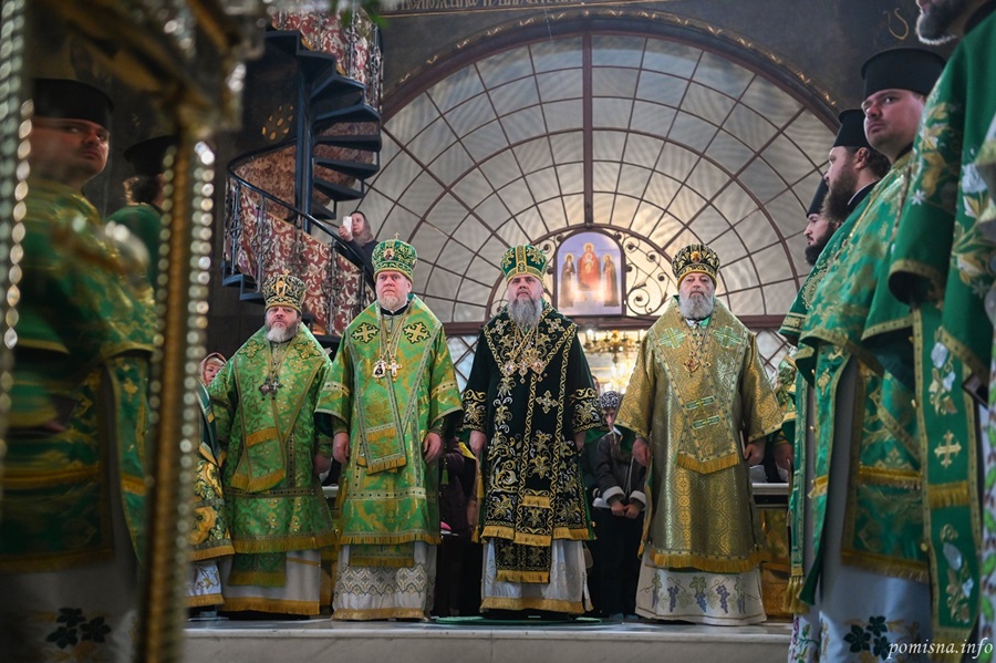 Митрополит Епіфаній очолив Божественну літургію у Києво-Печерській Лаврі на честь преподобних отців