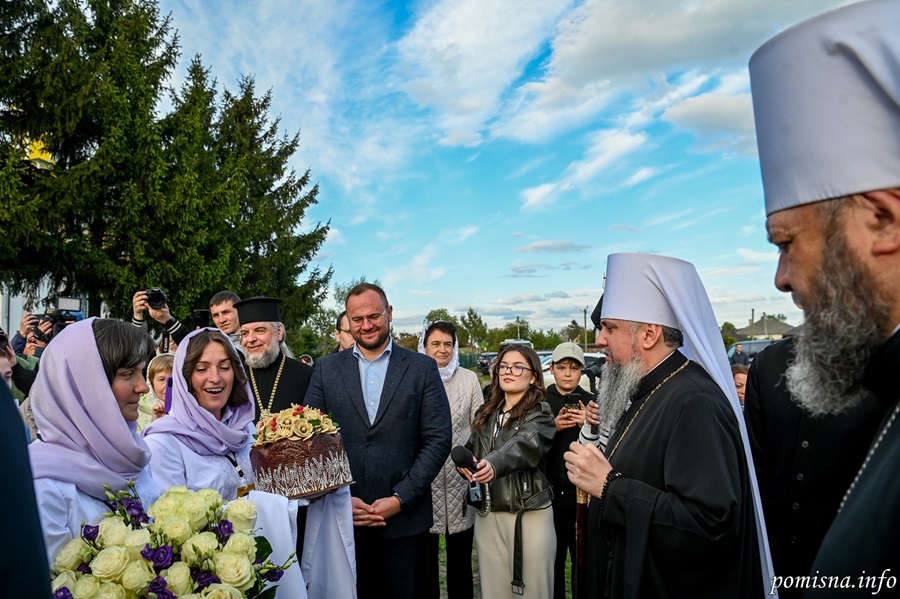 Митрополит Епіфаній: «Ми маємо зупинити зло, що увірвалося в Україну»