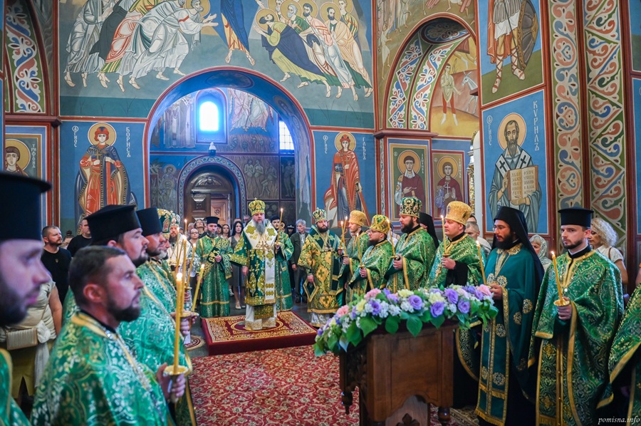 У столиці відбулося Всенічне бдіння до Дня Святої Тройці