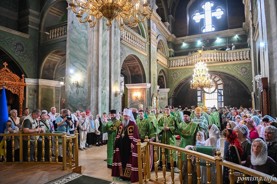 Молитва за мир і перемогу: візит Митрополита Епіфанія до Чернігова