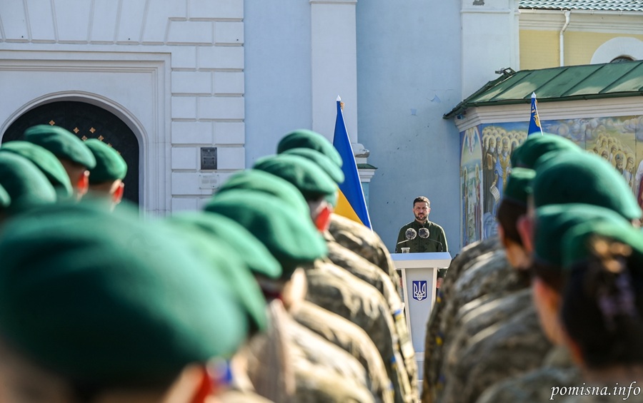 Молитва і шана: Митрополит Епіфаній долучився до відзначення Дня Державності
