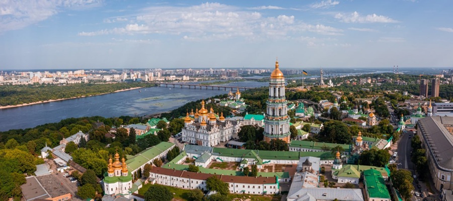 Покровитель Києва і чернецтва: Україна вшановує преподобного Антонія Печерського