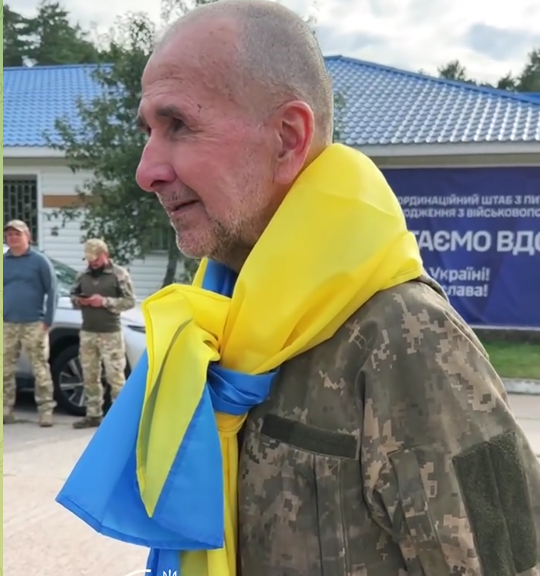 Володимир Миколаєнко на волі після більше трьох років полону