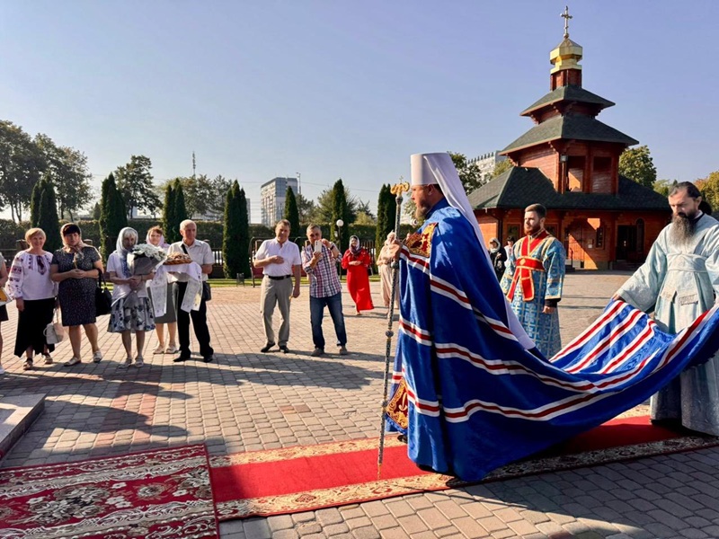 Храм Різдва Богородиці у Дніпрі: молитва, допомога і надія для громади