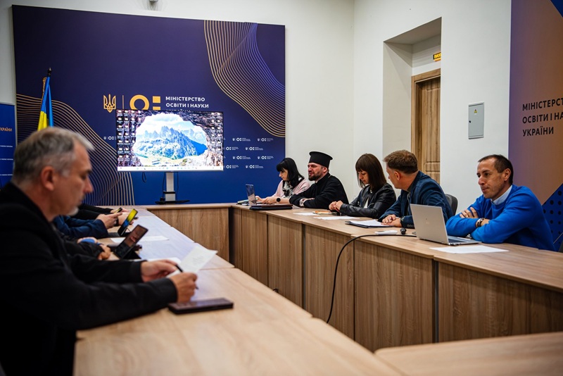 Громадська рада при МОН: католицькі заклади освіти як модель гармонійного виховання